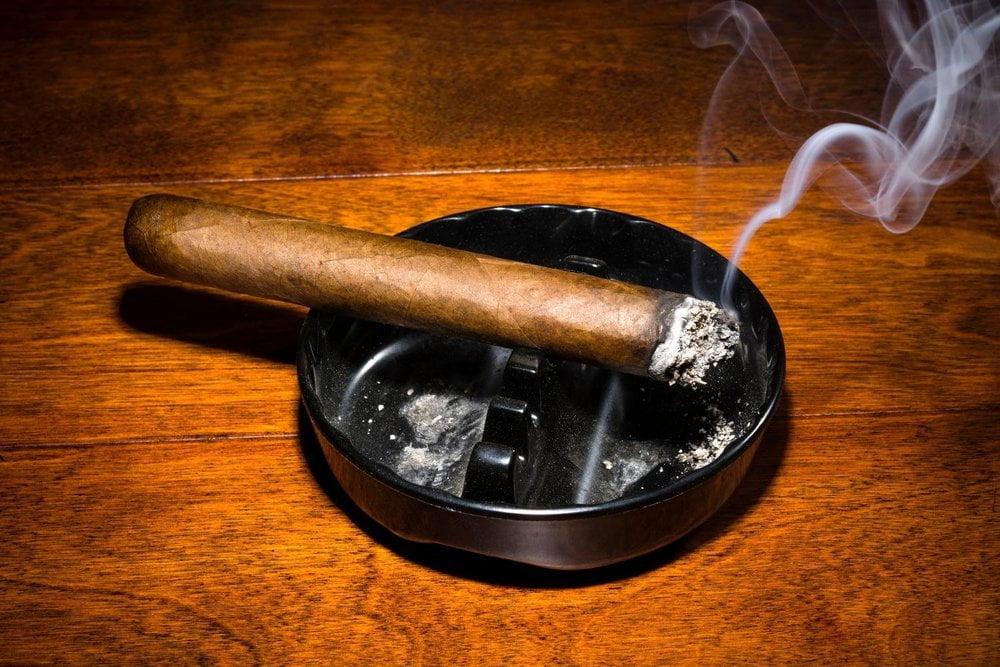 how long does it take to smoke a cigar