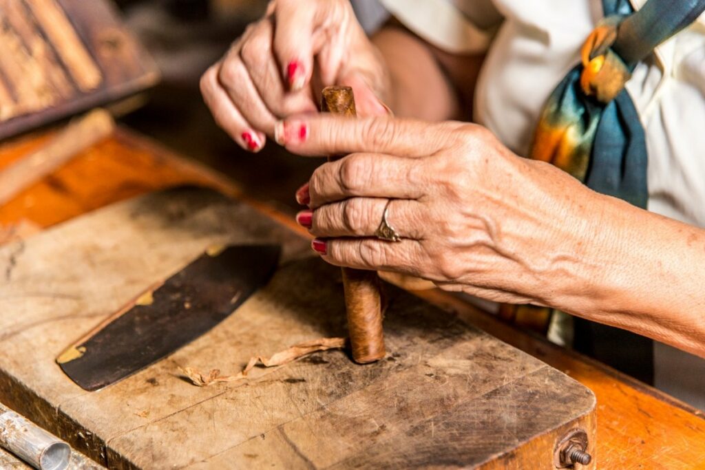 hand rolled cigars