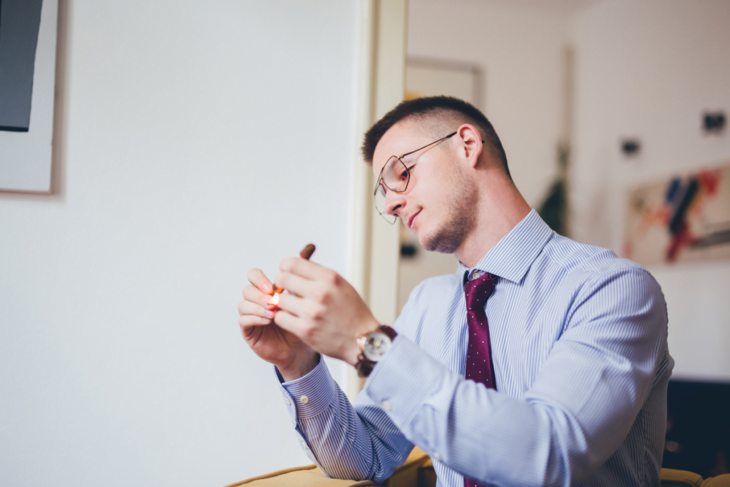 How Does A Cigar Punch Work?