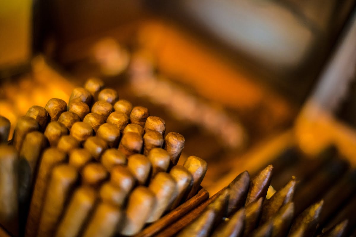 What Is The Ideal Cigar Humidity And Temperature?